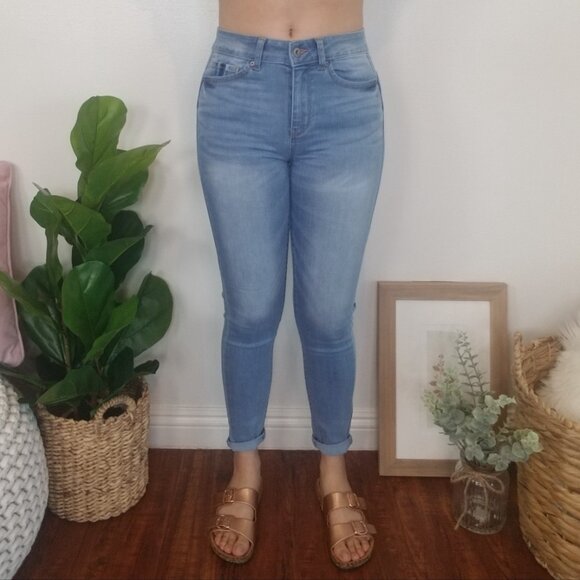 WHOLESALE * 6 JEANS // BOUTIQUE CLOSING // EVERYTHING MUST GO - Picture 14 of 16